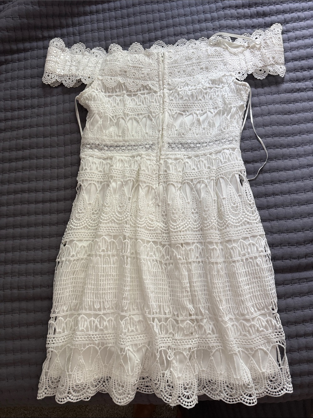 Francesca's Collections White Lace Off-Shoulder Girls Dress - Picture 3 of 4